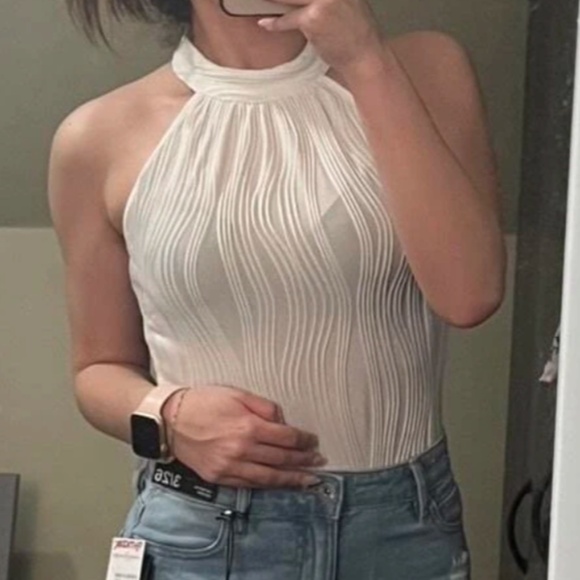 Solid Black Textured Halter Neck Fitted Bodysuit - Picture 8 of 9